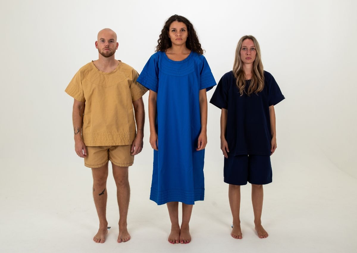 Anti suicide gown