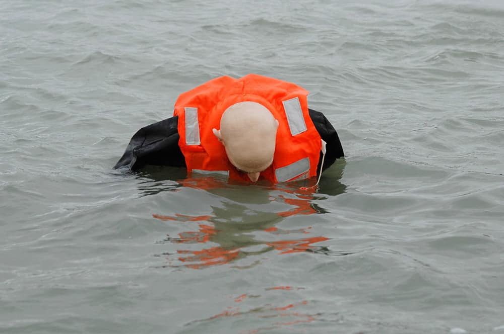 RLNAWR_Advanced_Water_Rescue_Manikin_In_Water_With-Personal_Floatation_Device-1