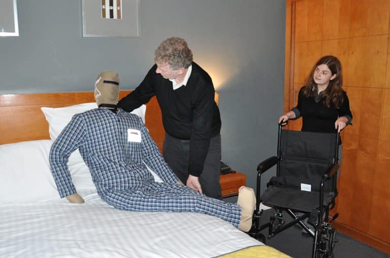 RLNEE_Emergency_Evacuation_Manikin_for_Health_and_Care_Training